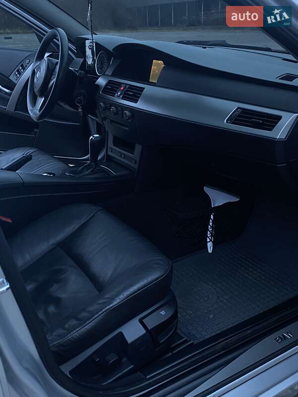 Седан BMW 5 Series 2004 в Новояворовске фото 8 Седан BMW 5 Series 2004 в Новояворовске