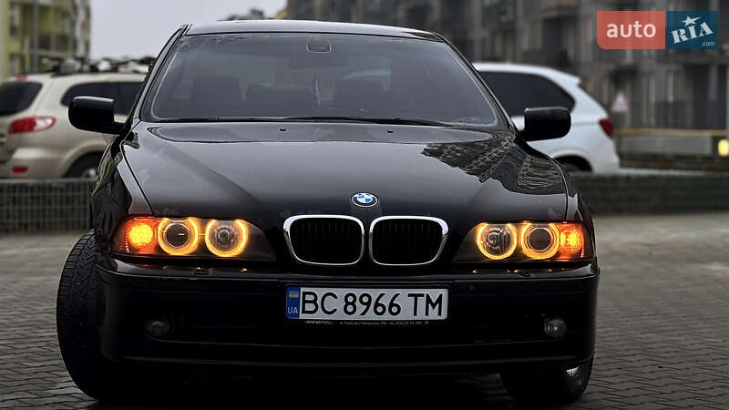 Седан BMW 5 Series 2003 в Львове