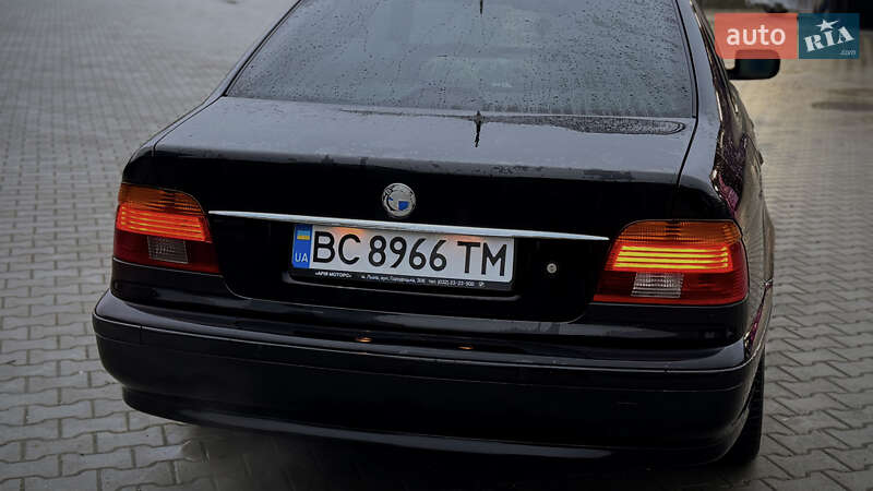 Седан BMW 5 Series 2003 в Львове