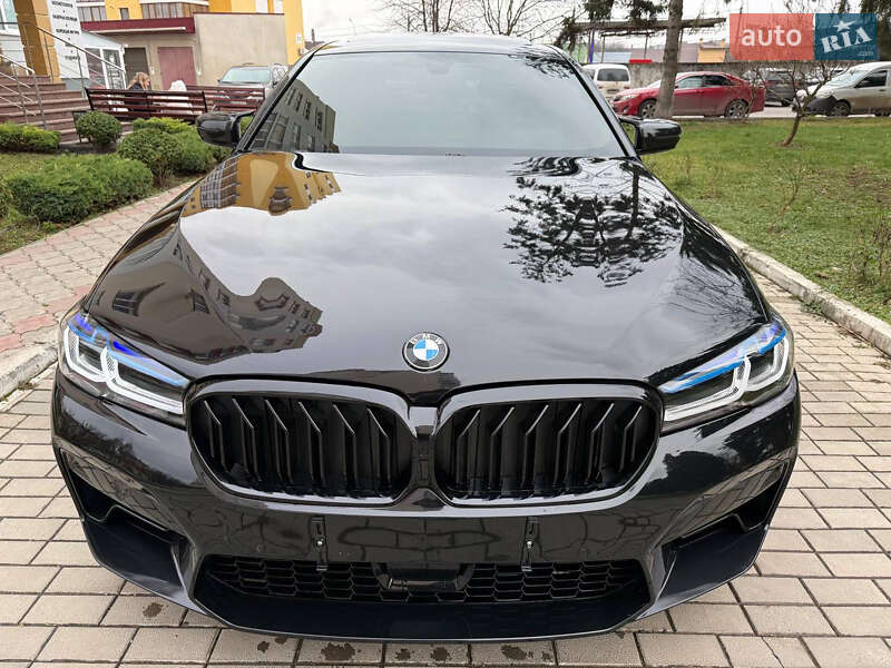 Седан BMW 5 Series 2018 в Кам'янець-Подільському