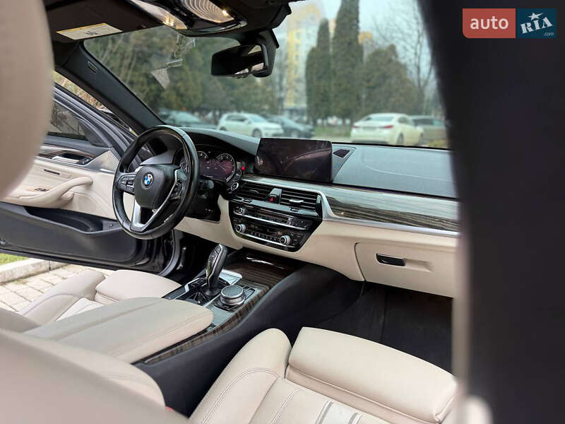 Седан BMW 5 Series 2018 в Кам'янець-Подільському
