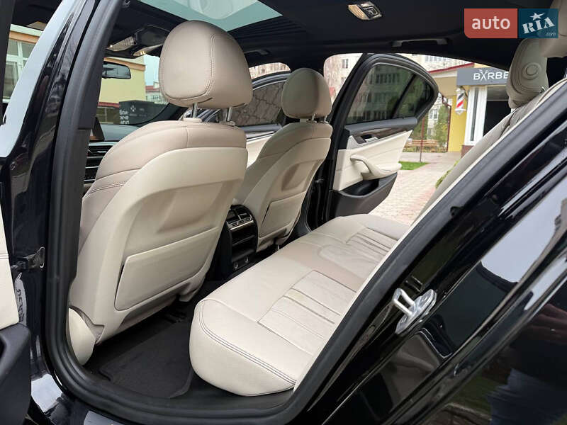 Седан BMW 5 Series 2018 в Кам'янець-Подільському