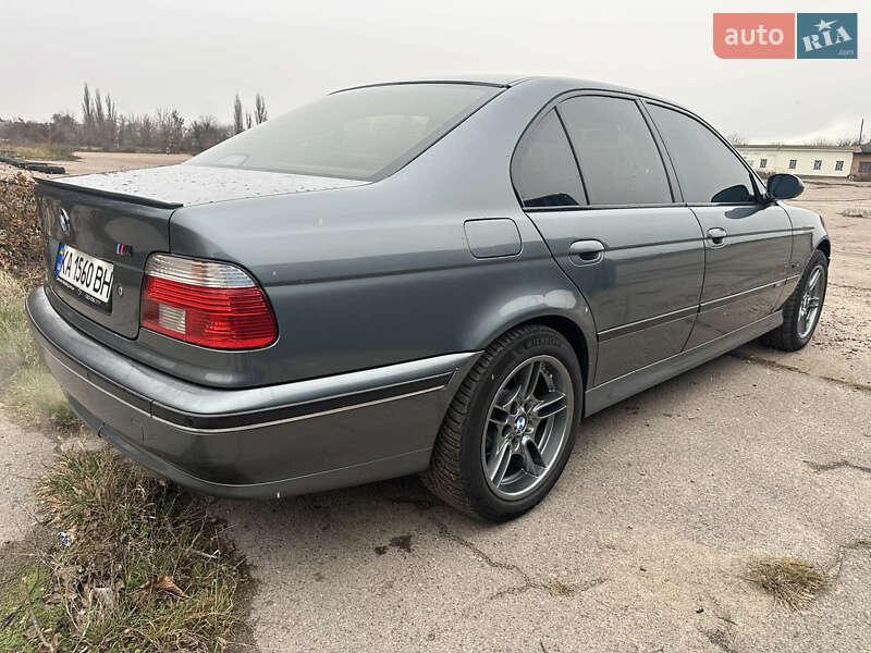 Седан BMW 5 Series 2002 в Чернигове