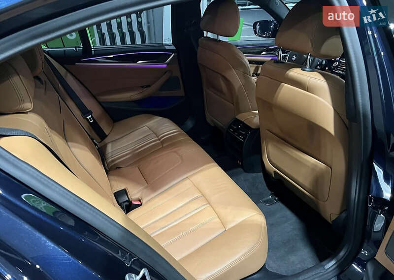 Седан BMW 5 Series 2020 в Киеве