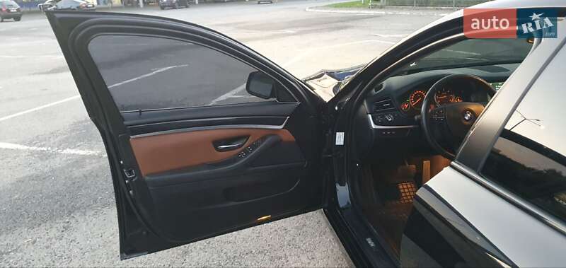 Седан BMW 5 Series 2012 в Івано-Франківську