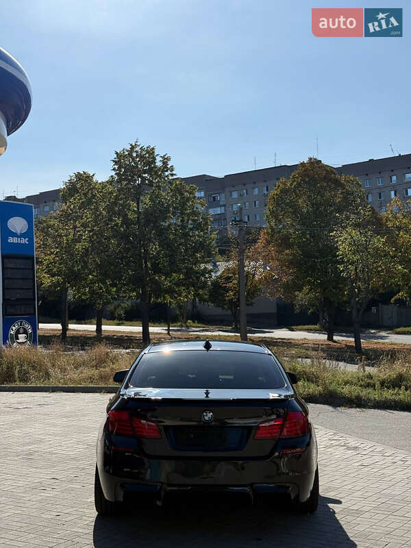 Седан BMW 5 Series 2012 в Днепре