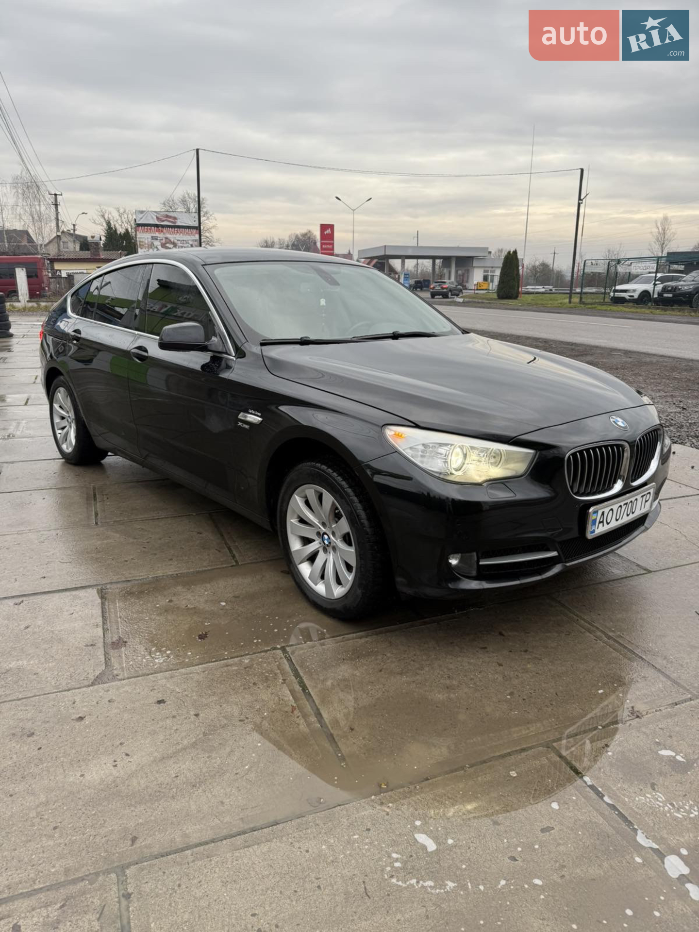 2010 BMW 5er - мініатюра 2