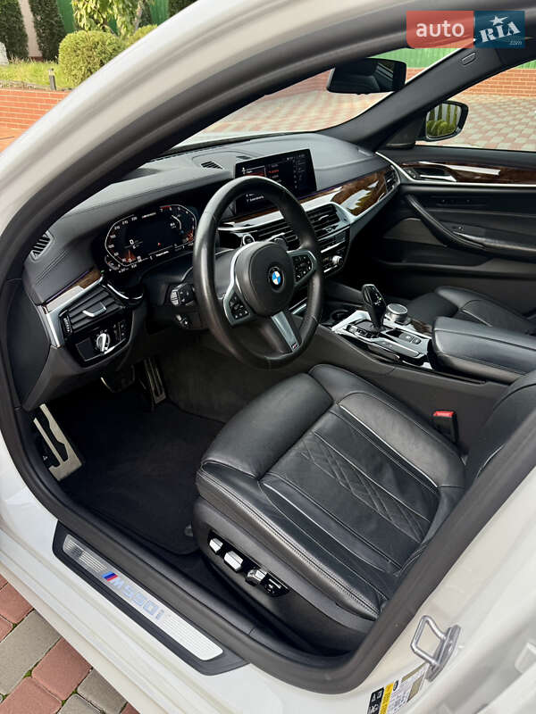 Седан BMW 5 Series 2019 в Одессе