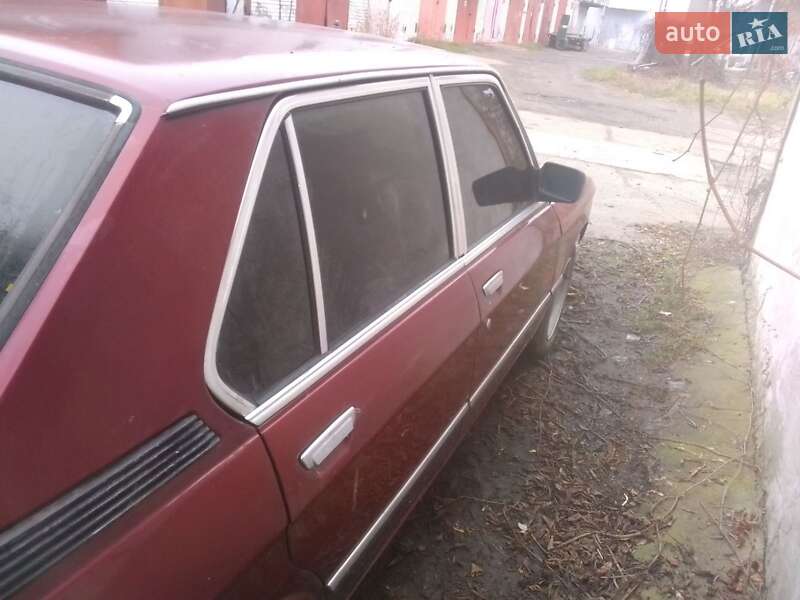 Седан BMW 5 Series 1981 в Киеве