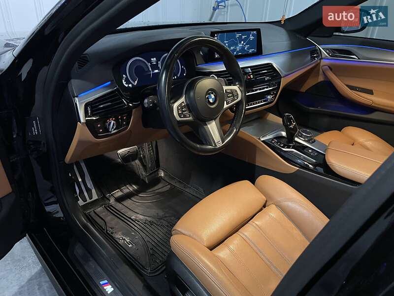 Седан BMW 5 Series 2018 в Вінниці