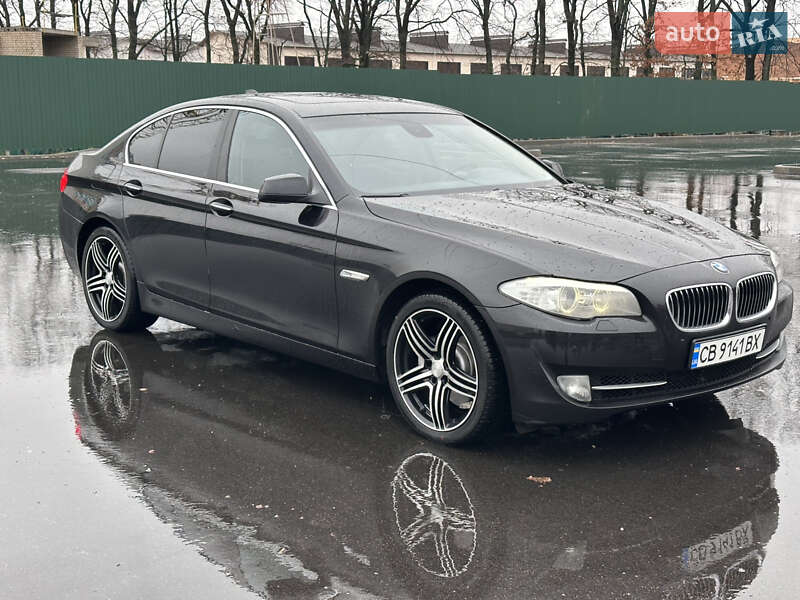 Седан BMW 5 Series 2011 в Чернигове