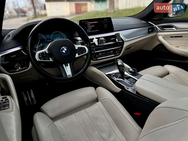 Седан BMW 5 Series 2017 в Дніпрі