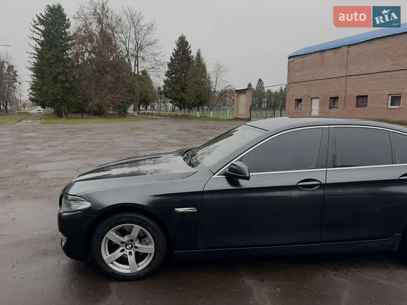 Седан BMW 5 Series 2012 в Киеве