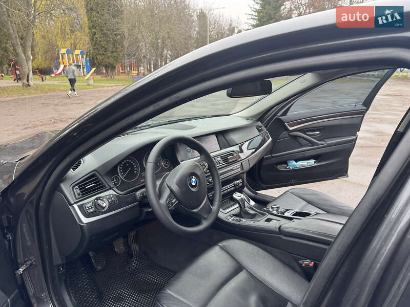 Седан BMW 5 Series 2012 в Киеве