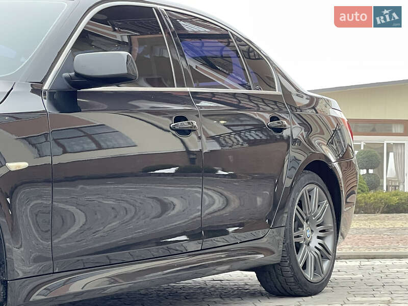 Седан BMW 5 Series 2008 в Дрогобыче