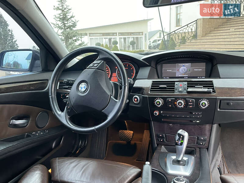 Седан BMW 5 Series 2008 в Дрогобыче