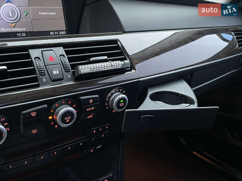 Седан BMW 5 Series 2008 в Дрогобыче