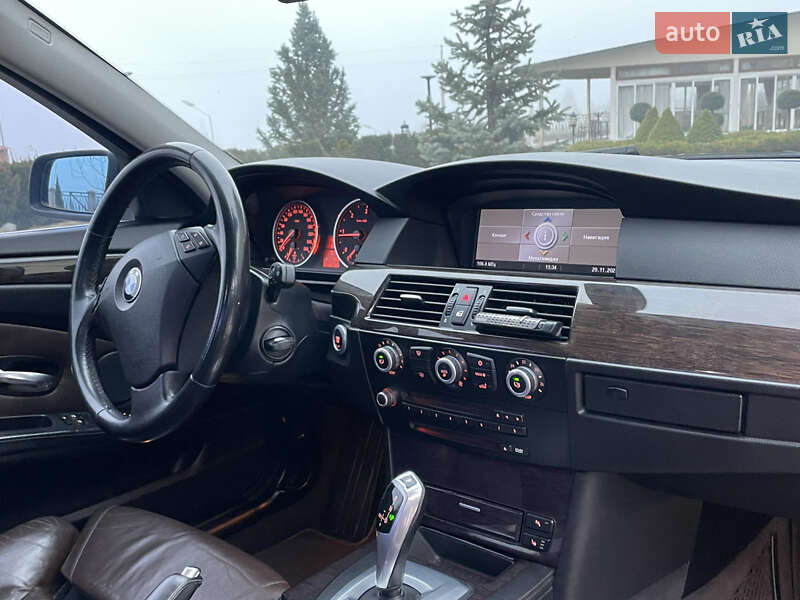 Седан BMW 5 Series 2008 в Дрогобыче