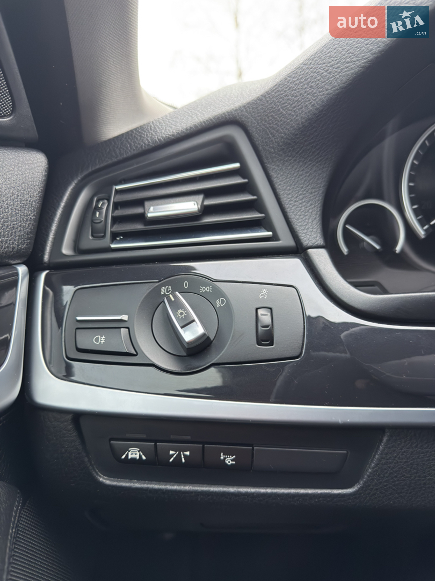 2014 BMW 5er - мініатюра 31