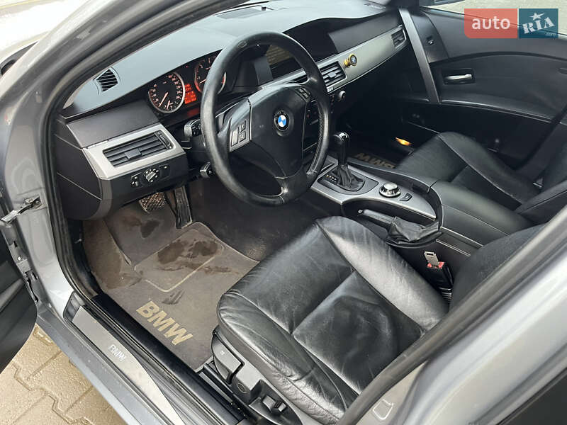 Универсал BMW 5 Series 2004 в Черновцах