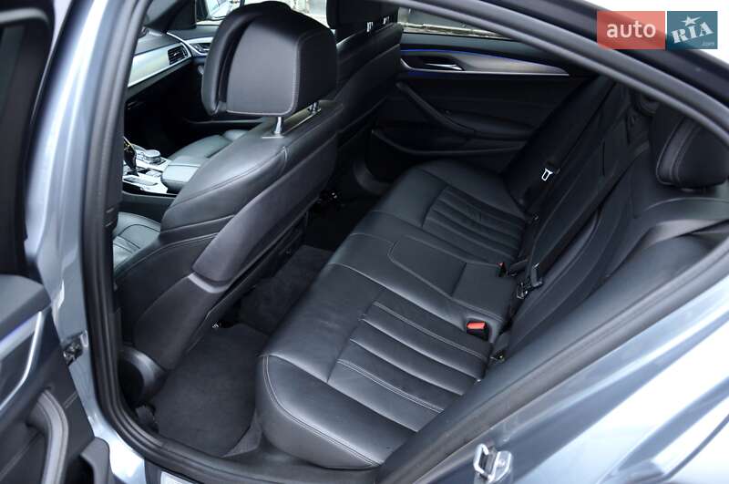 Седан BMW 5 Series 2018 в Львове фото 23 Седан BMW 5 Series 2018 в Львове