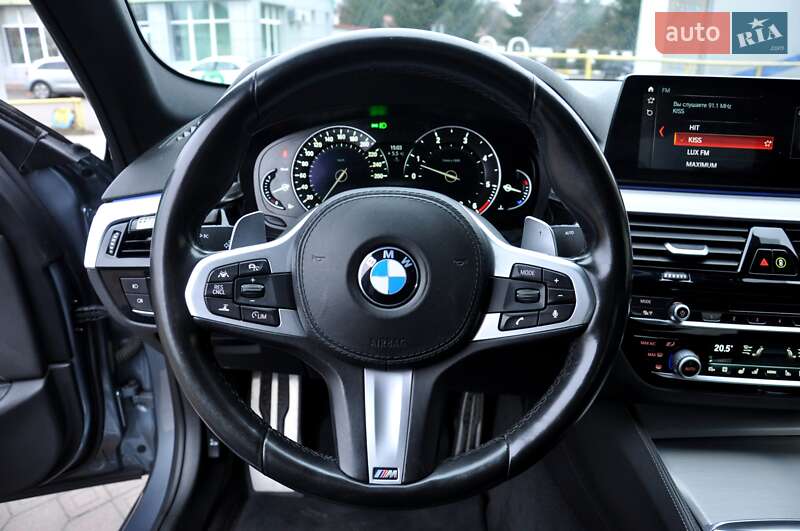 Седан BMW 5 Series 2018 в Львове фото 40 Седан BMW 5 Series 2018 в Львове