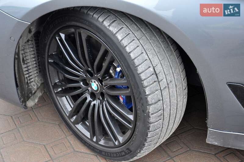 Седан BMW 5 Series 2018 в Львове фото 43 Седан BMW 5 Series 2018 в Львове