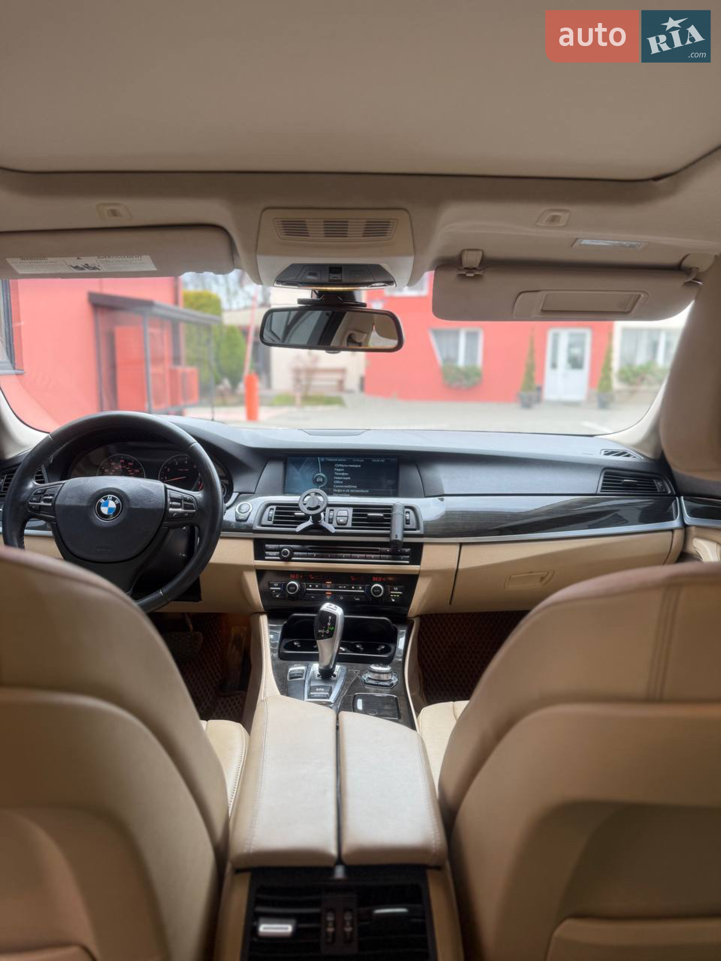 2011 BMW 5er - мініатюра 8