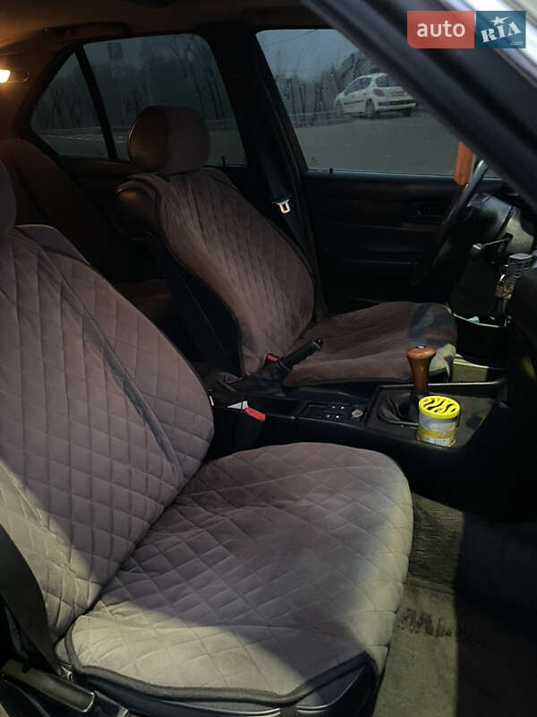 Седан BMW 5 Series 1990 в Ковеле