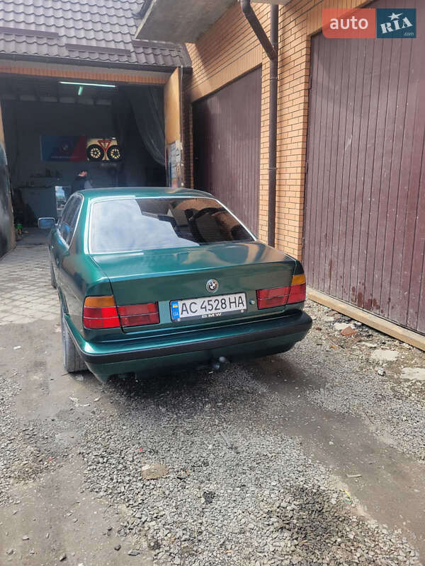 Седан BMW 5 Series 1993 в Луцке фото 3 Седан BMW 5 Series 1993 в Луцке