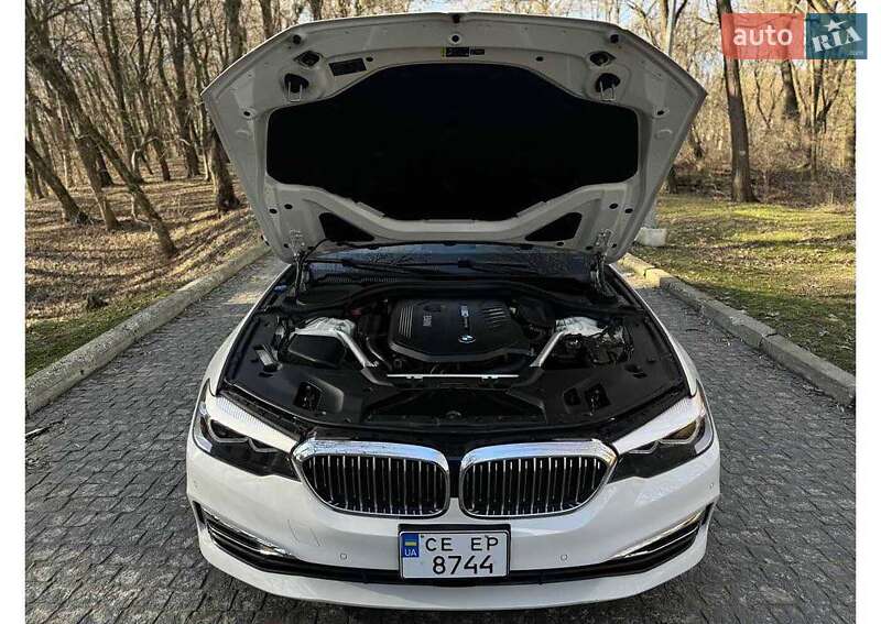 Седан BMW 5 Series 2018 в Киеве