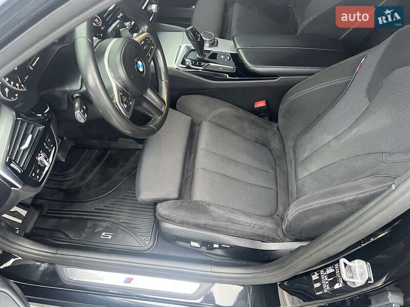 Седан BMW 5 Series 2017 в Мукачевому