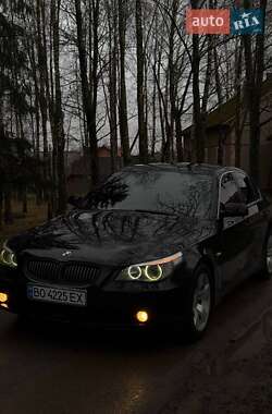 Седан BMW 5 Series 2003 в Чернівцях
