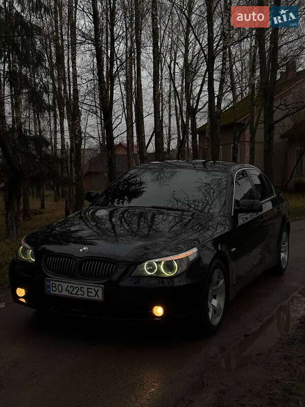 BMW 5 Series 2003