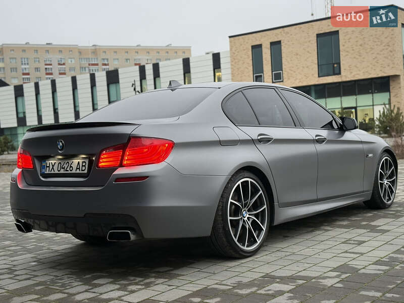 Седан BMW 5 Series 2011 в Хмельницком