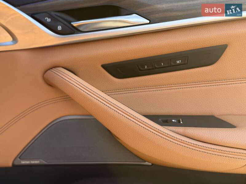 Седан BMW 5 Series 2020 в Стрые фото 57 Седан BMW 5 Series 2020 в Стрые