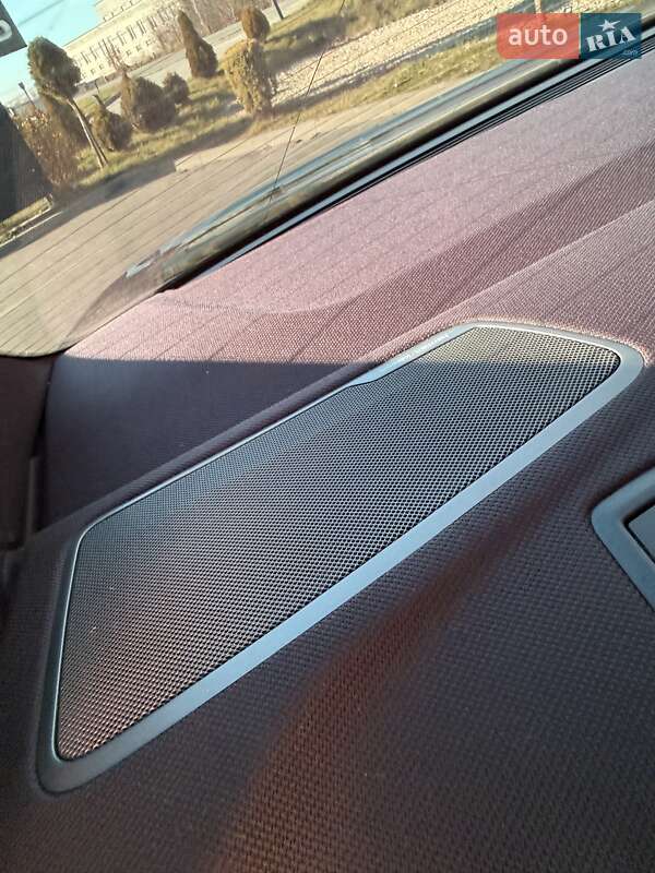 Седан BMW 5 Series 2020 в Стрые фото 75 Седан BMW 5 Series 2020 в Стрые