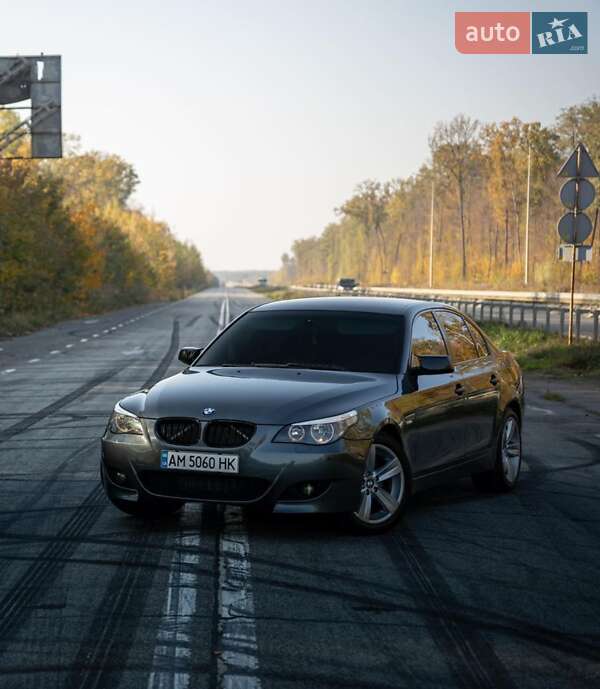 Седан BMW 5 Series 2005 в Житомире