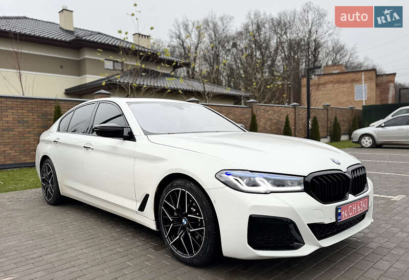 Седан BMW 5 Series 2017 в Виннице
