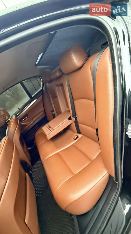 Седан BMW 5 Series 2011 в Киеве