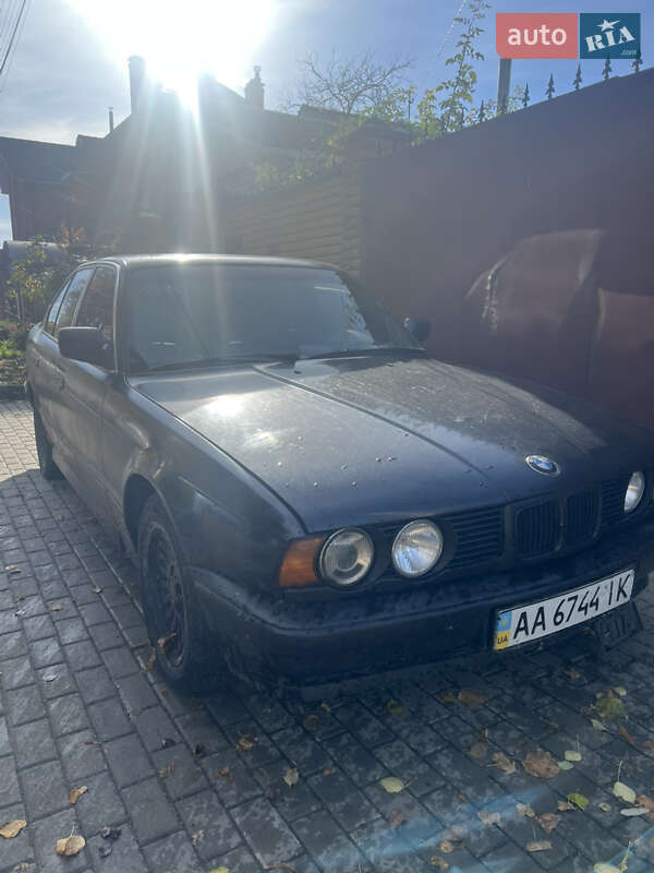 Седан BMW 5 Series 1989 в Киеве фото 9 Седан BMW 5 Series 1989 в Киеве