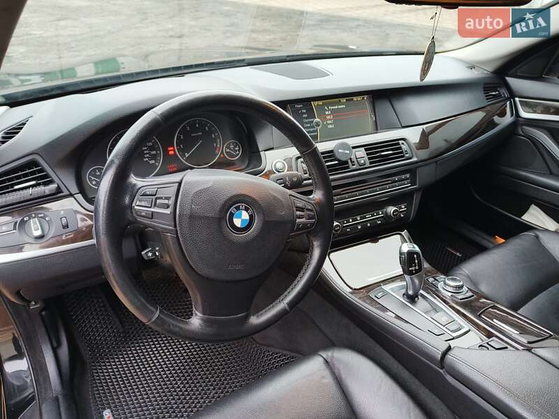 Седан BMW 5 Series 2010 в Миргороде фото 24 Седан BMW 5 Series 2010 в Миргороде