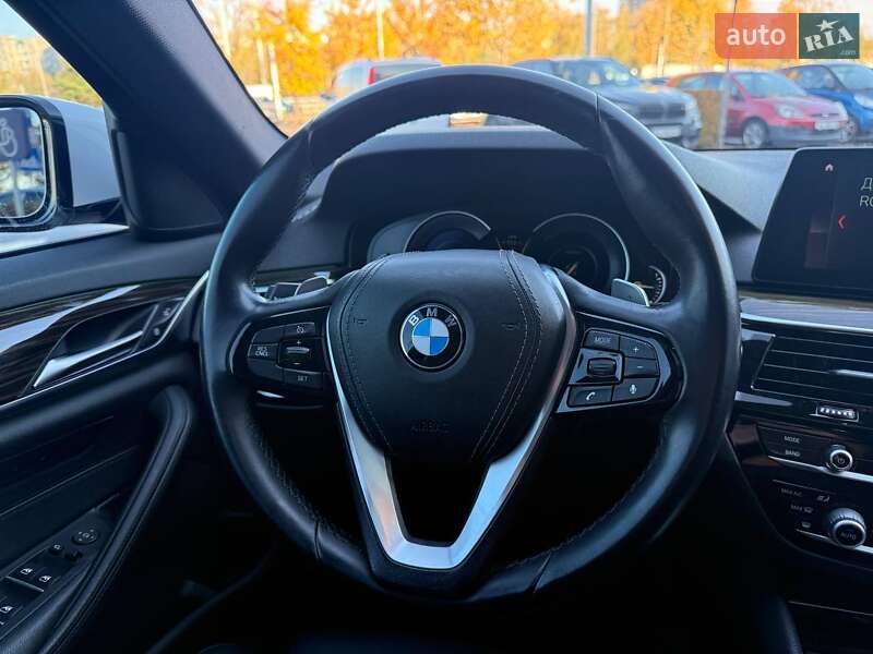 Седан BMW 5 Series 2018 в Киеве