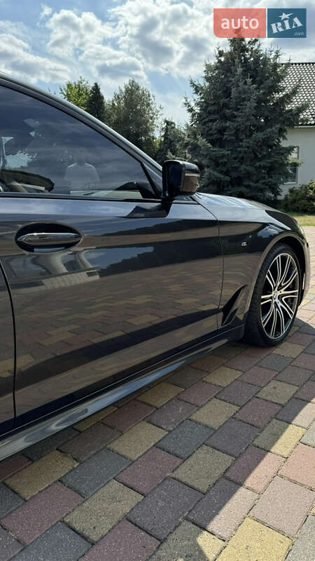 Седан BMW 5 Series 2017 в Мукачевому