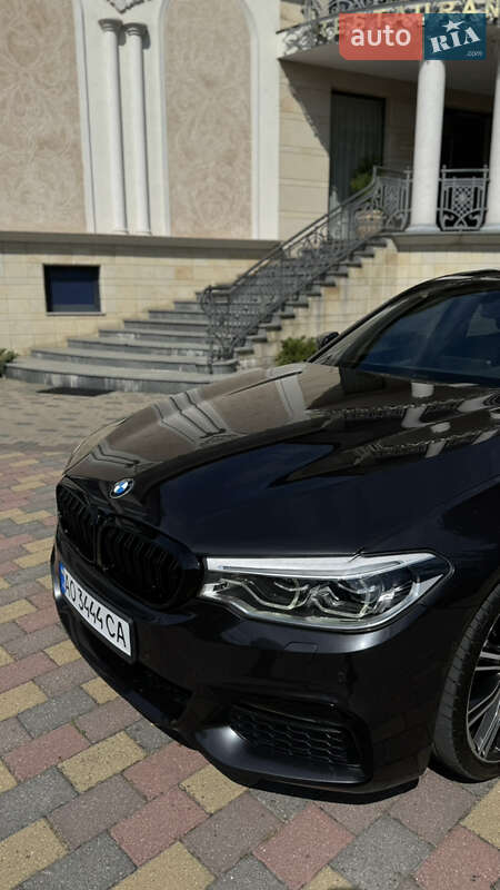 Седан BMW 5 Series 2017 в Мукачевому