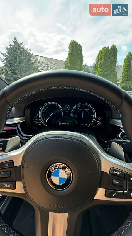 Седан BMW 5 Series 2017 в Мукачевому
