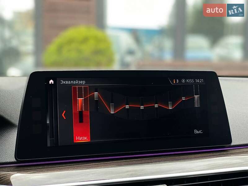 Седан BMW 5 Series 2017 в Львове фото 27 Седан BMW 5 Series 2017 в Львове