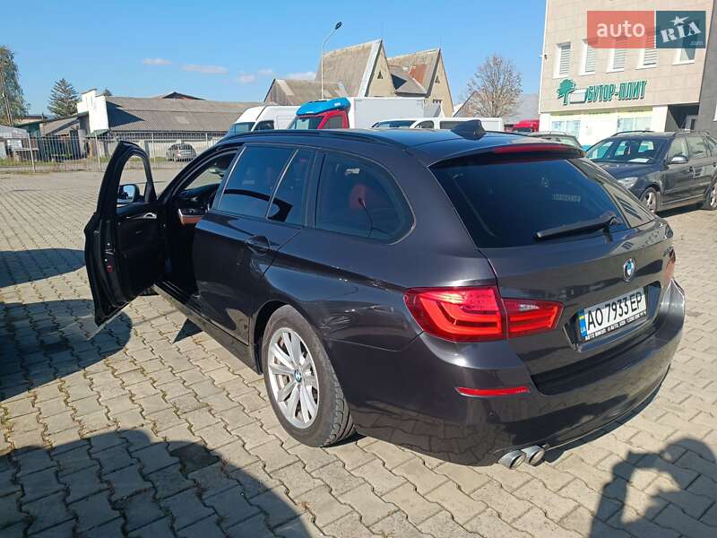 Универсал BMW 5 Series 2012 в Хусте