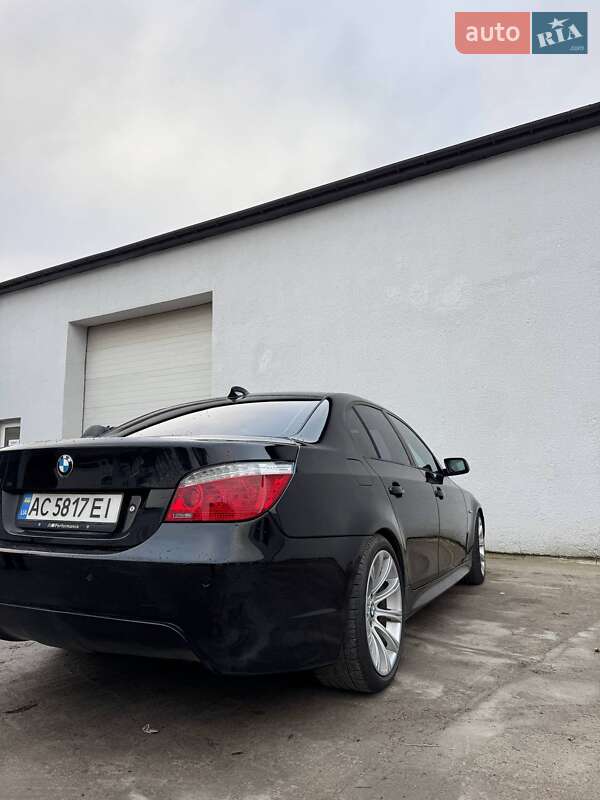 Седан BMW 5 Series 2007 в Луцьку