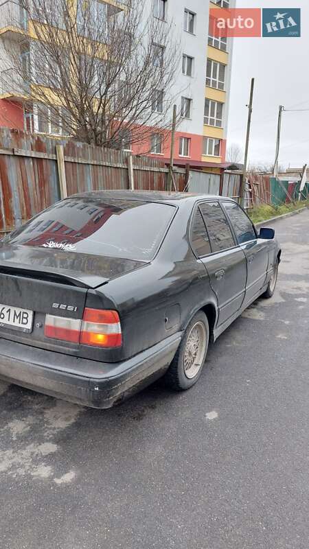 Седан BMW 5 Series 1994 в Вінниці